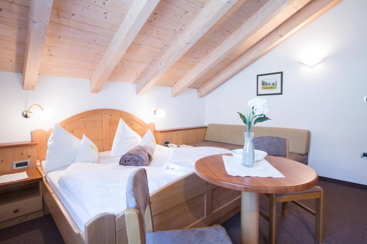 Double Room Mountain View