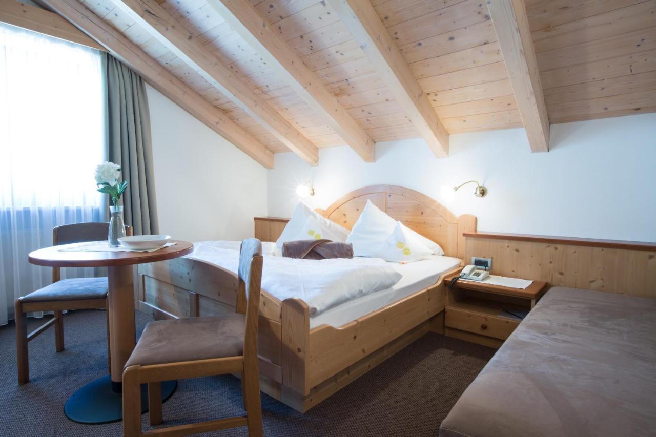 Double Room Mountain View