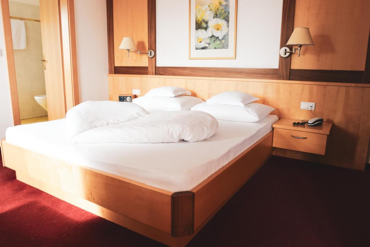 Double Room Balcony,1554682756:JPEG
